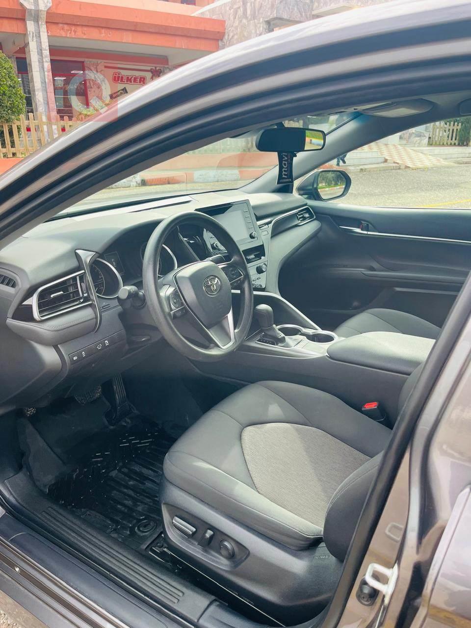 تۆیۆتا کامری